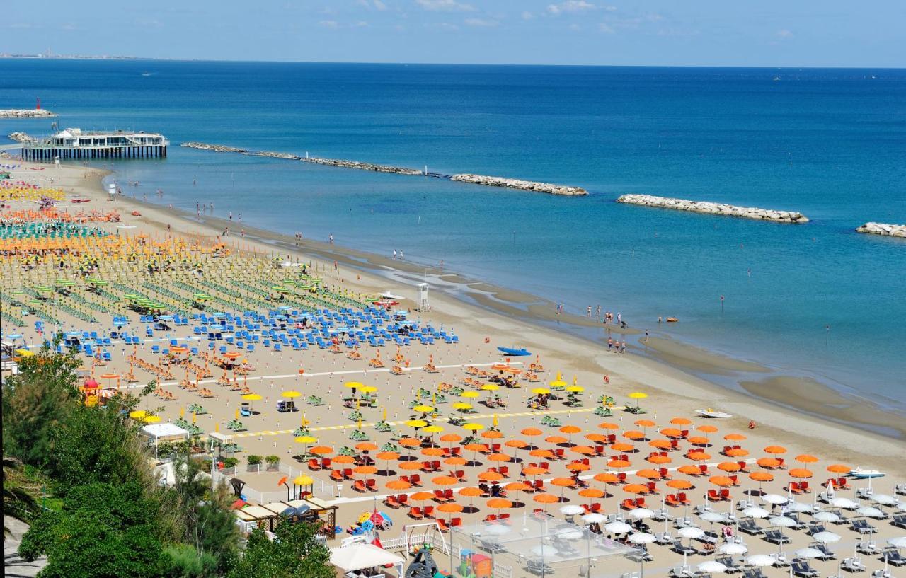 Hotel Venus Gabicce Mare Dış mekan fotoğraf