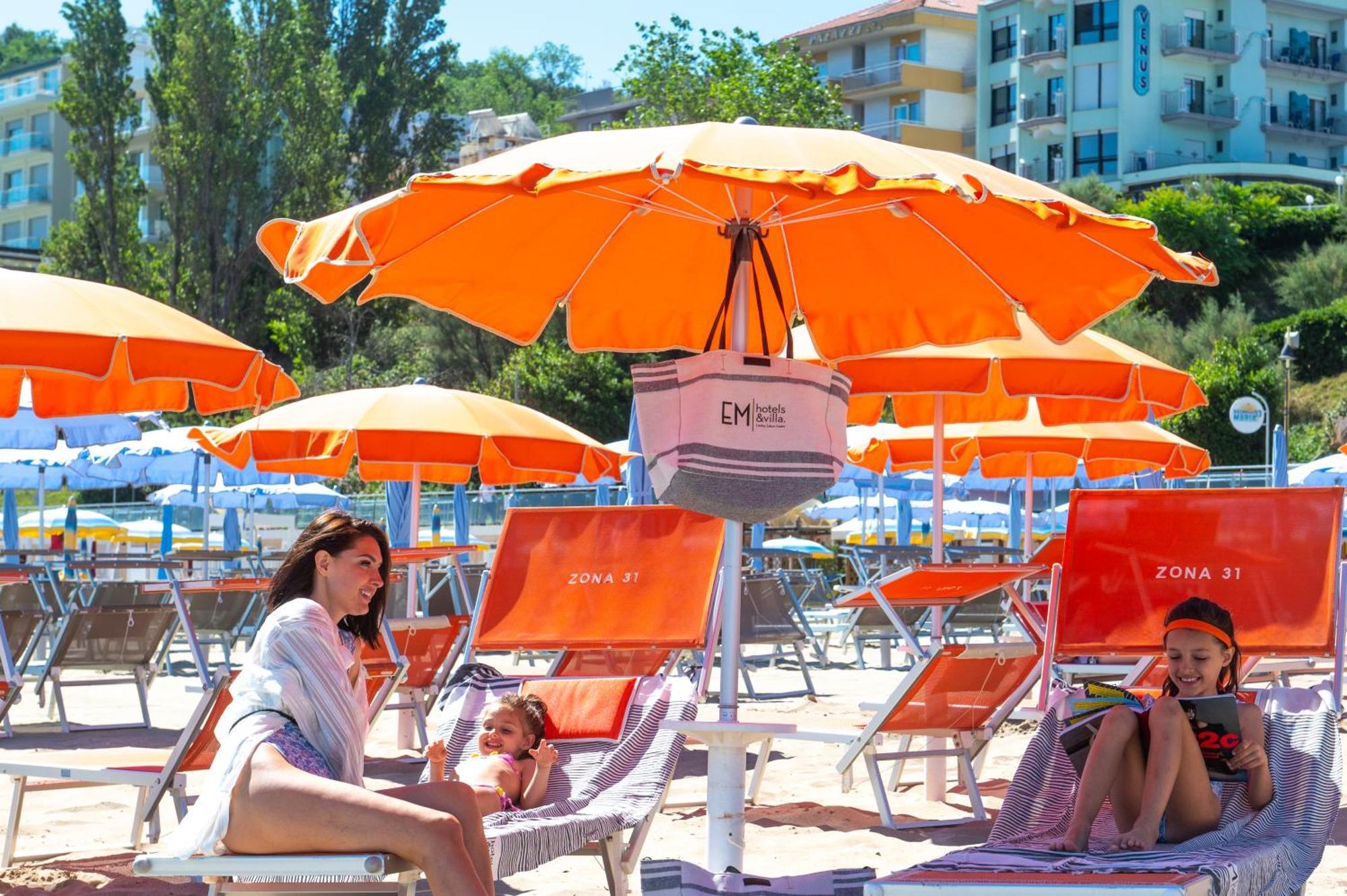 Hotel Venus Gabicce Mare Dış mekan fotoğraf