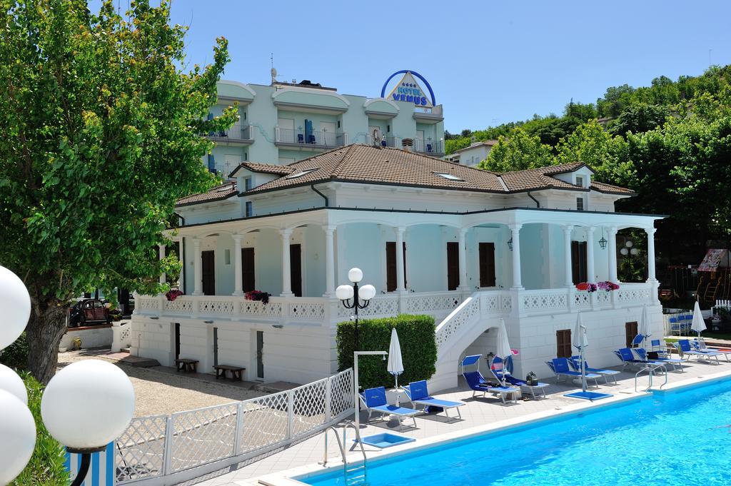Hotel Venus Gabicce Mare Dış mekan fotoğraf