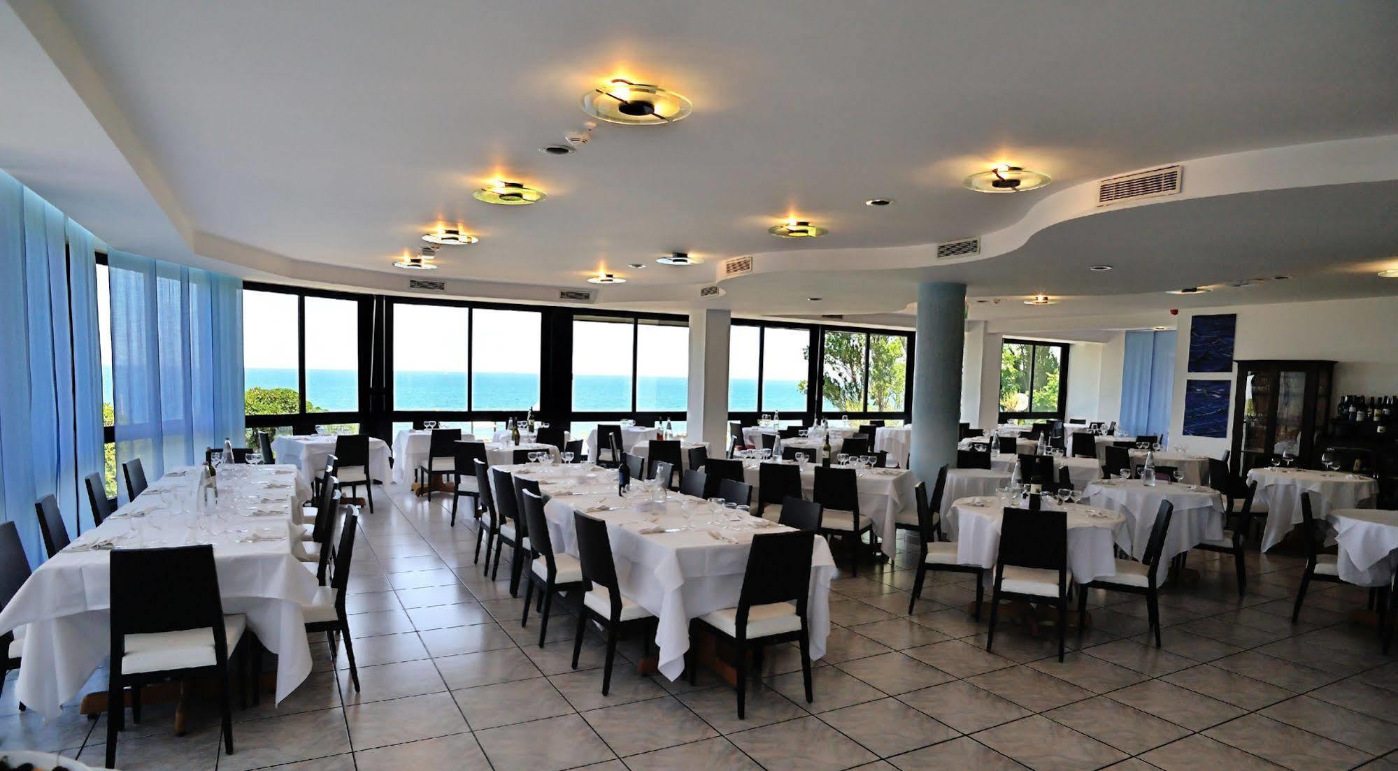 Hotel Venus Gabicce Mare Dış mekan fotoğraf
