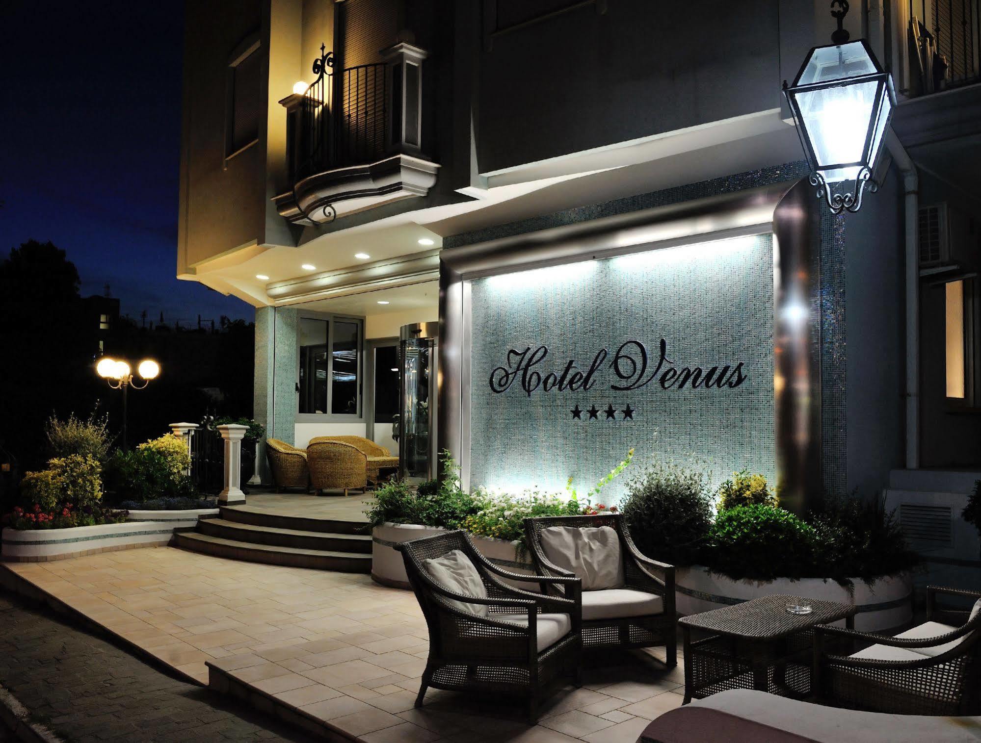 Hotel Venus Gabicce Mare Dış mekan fotoğraf