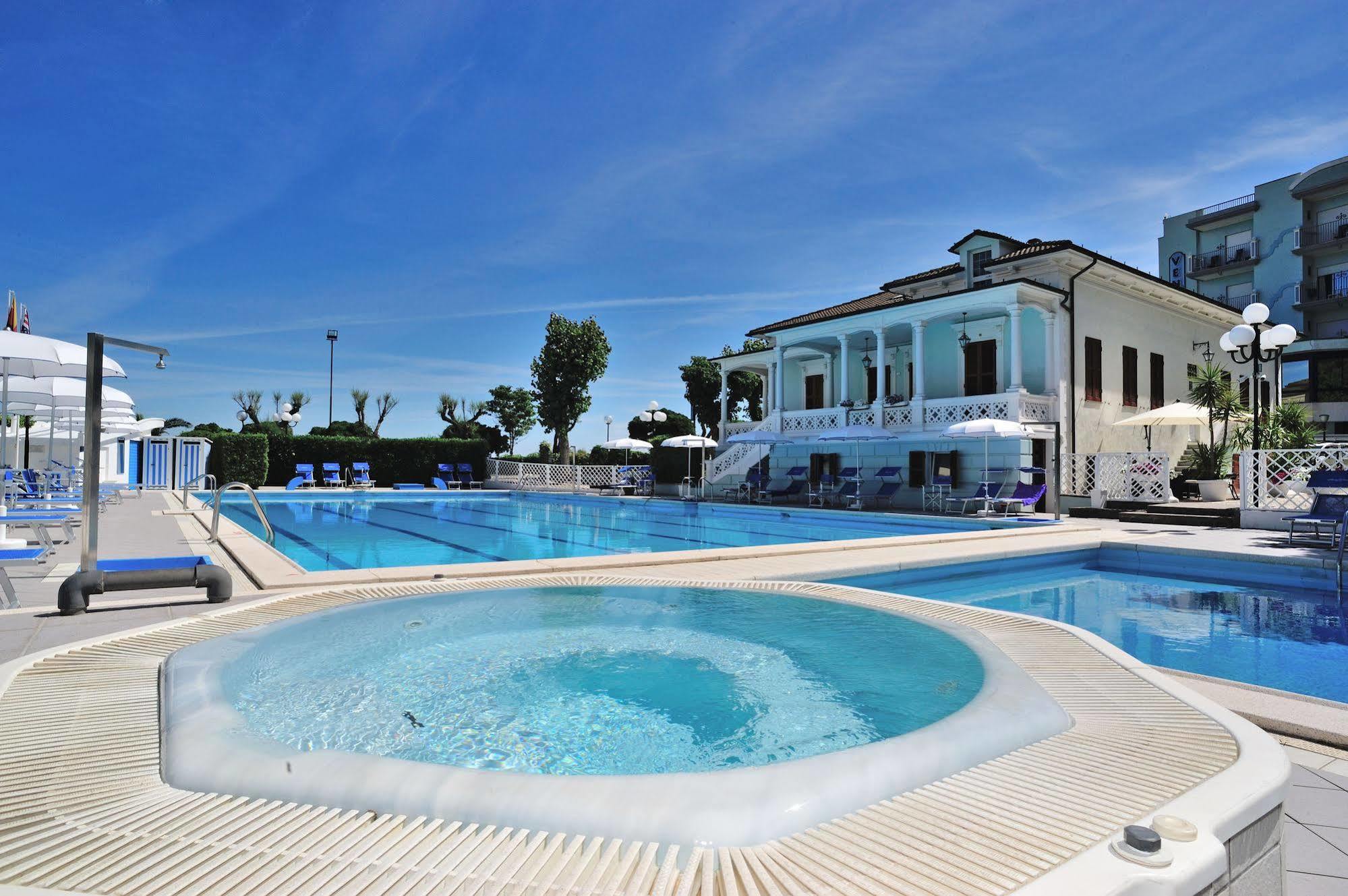 Hotel Venus Gabicce Mare Dış mekan fotoğraf